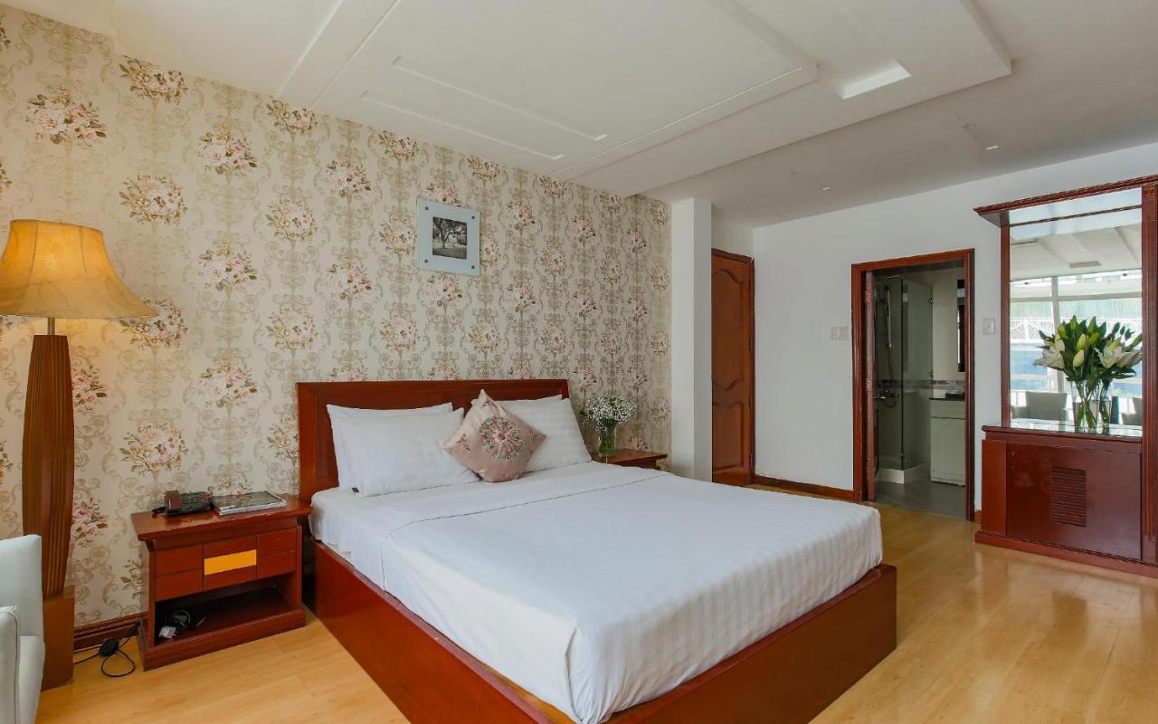 Lien Thanh Hotel Thành Pho Ho Chí Minh Esterno foto