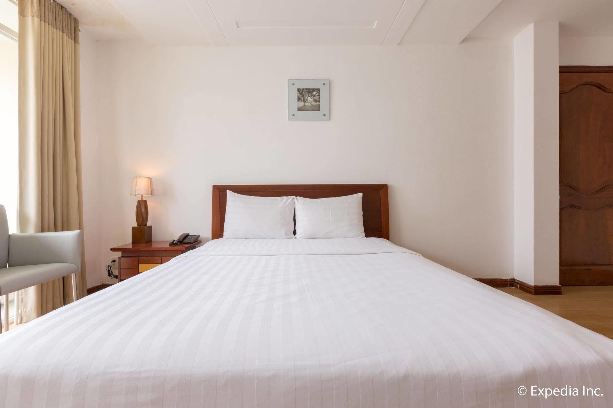 Lien Thanh Hotel Thành Pho Ho Chí Minh Esterno foto
