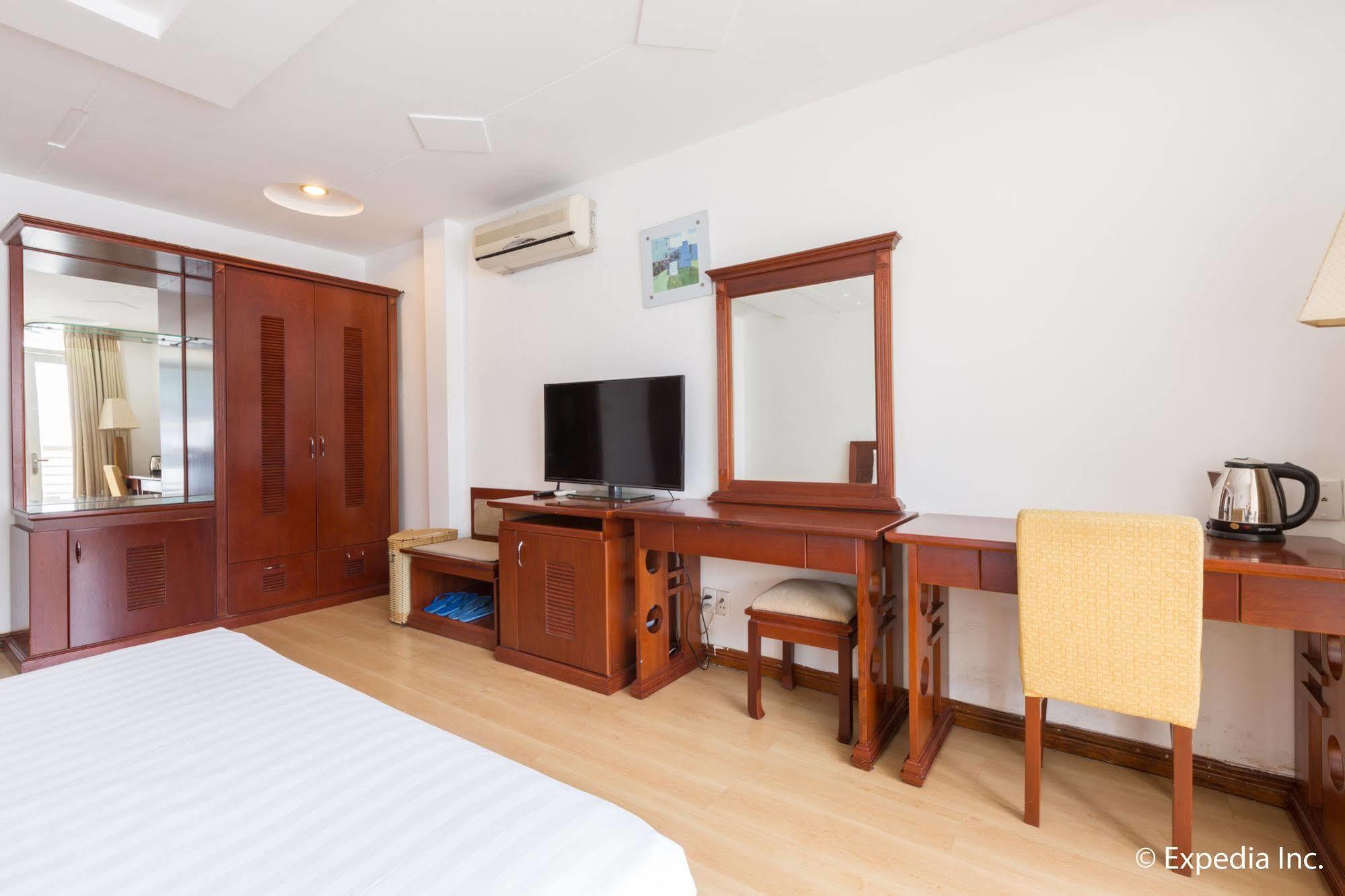 Lien Thanh Hotel Thành Pho Ho Chí Minh Esterno foto